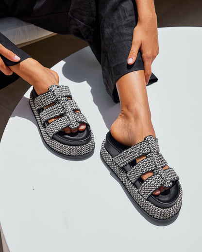 Huxley Slide - Black Multi
