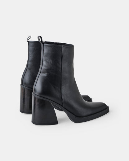 Lili Leather Boot - Black